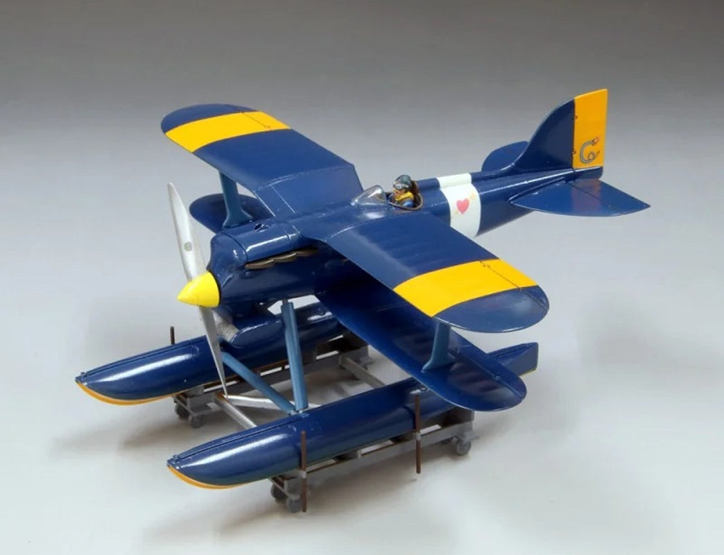 Ghibli - Porco Rosso - Maquette du prototype d'hydravion de combat Curtiss R3C-0 et figurine de Donald Curtis au 1/48