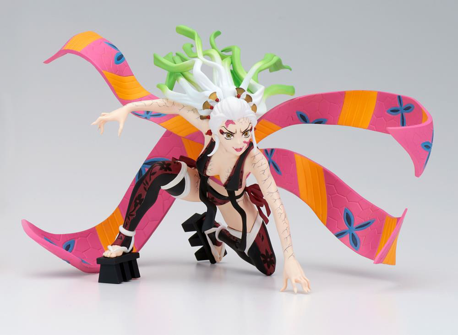 Demon Slayer: Kimetsu no Yaiba - Vibration Stars - Daki (Ver.B) Statue 8cm - flash vidéo