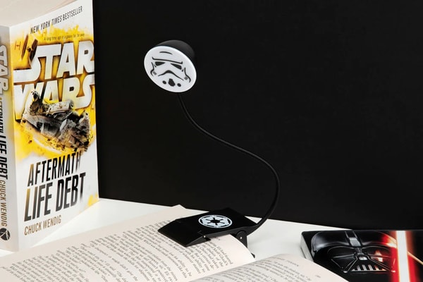 Disney - Star Wars - Lampe Stormtrooper pour livre - flash vidéo