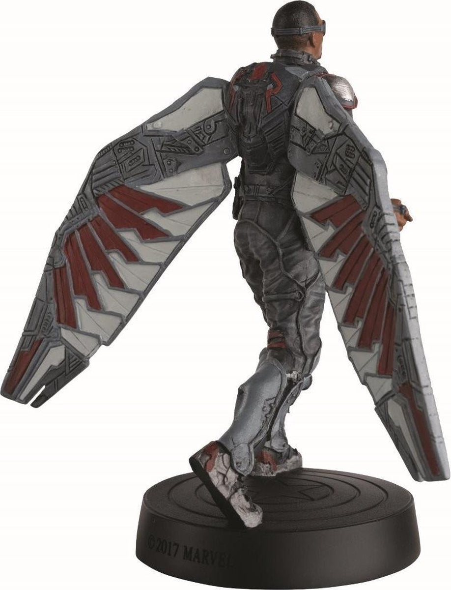 Marvel Movie 1:16 Figures - Falcon 18 cm