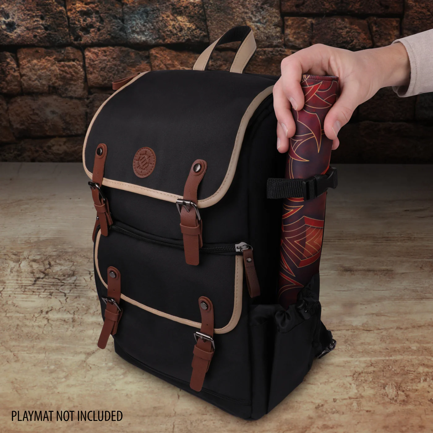 ENHANCE - Sac à dos grand format pour jeux de cartes à collectionner Édition Designer noire