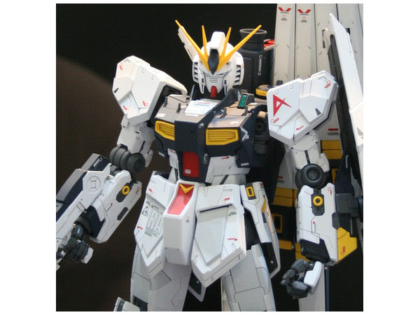 Gunpla - Mobile Suit Gundam: Char's Counterattack - MG 1/100 - RX-93 Nu Gundam (Ver.Ka) Model Kit - flash vidéo