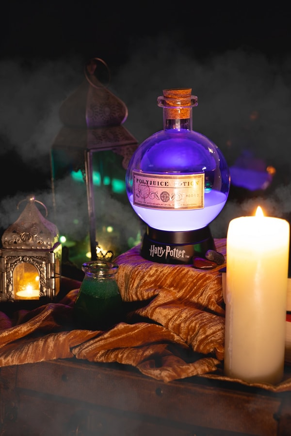 Harry Potter - Grande Lampe Potion de Polynectar - flash vidéo