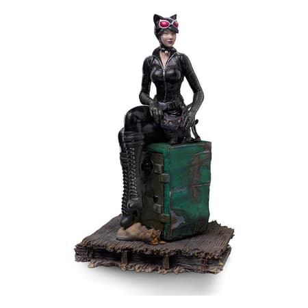 Iron Studios - Arts Scale 1/10 - DC Comics - Gotham City Sirens - Catwoman Statue 20cm - flash vidéo