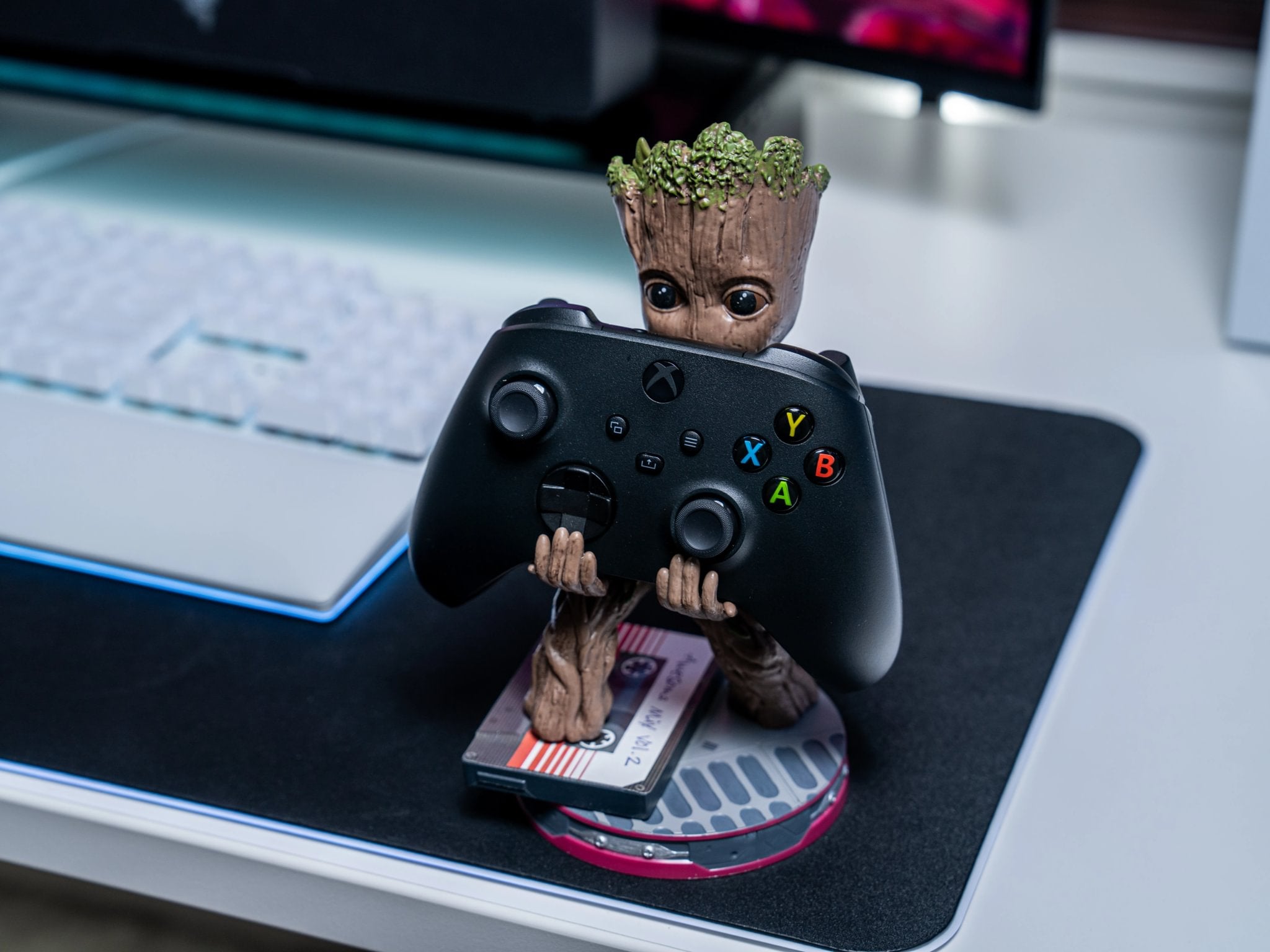 Cable Guys - Marvel - Je s'appelle Groot - Support pour téléphone et manette Groot souriant