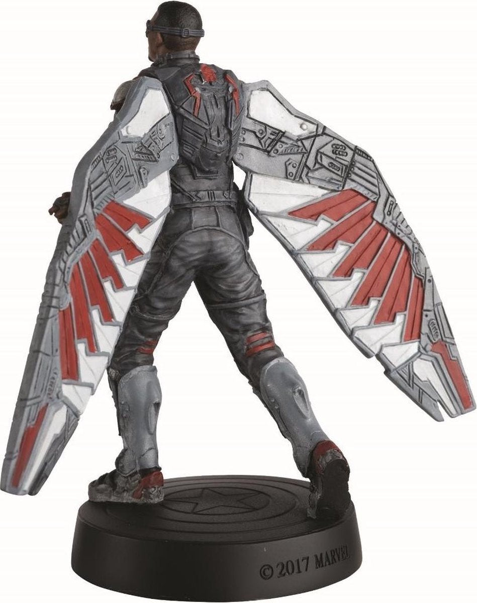 Marvel Movie 1:16 Figures - Falcon 18 cm