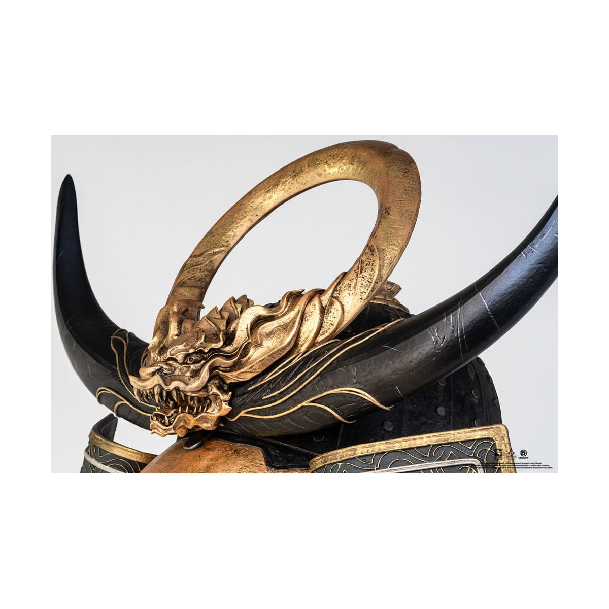 PureArts - 1:1 Scale Replica - Assassin's Creed Shadows - Réplique du Casque de Yasuke 63cm - flash vidéo