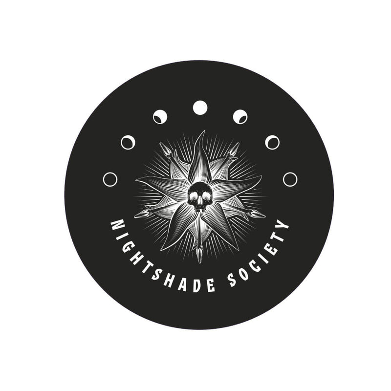 Netflix - Mercredi - Dessous de verre - Société de l'ombre de la nuit