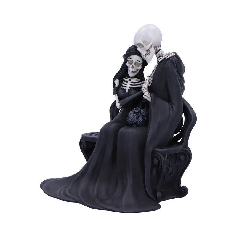 Nemesis Now - "Eternal Bond" Statue