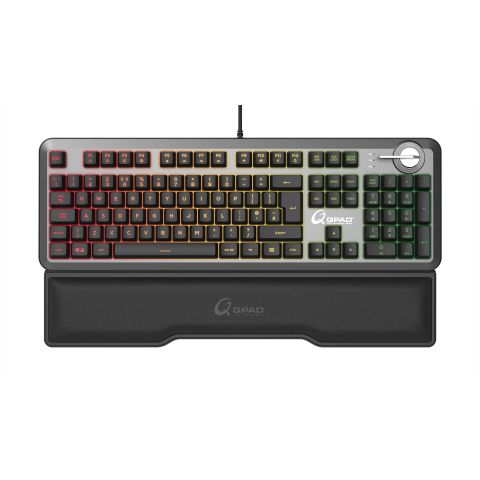 QPAD - MK-95 PRO - Clavier gaming mécanique à commutateur, avec rétro-éclairage RGB et repose-paume - disposition US - flash vidéo