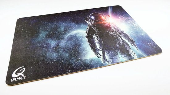 QPAD - CT Collector Astronaut - Tapis de souris Gaming XXL 40.5x28.5cm - flash vidéo