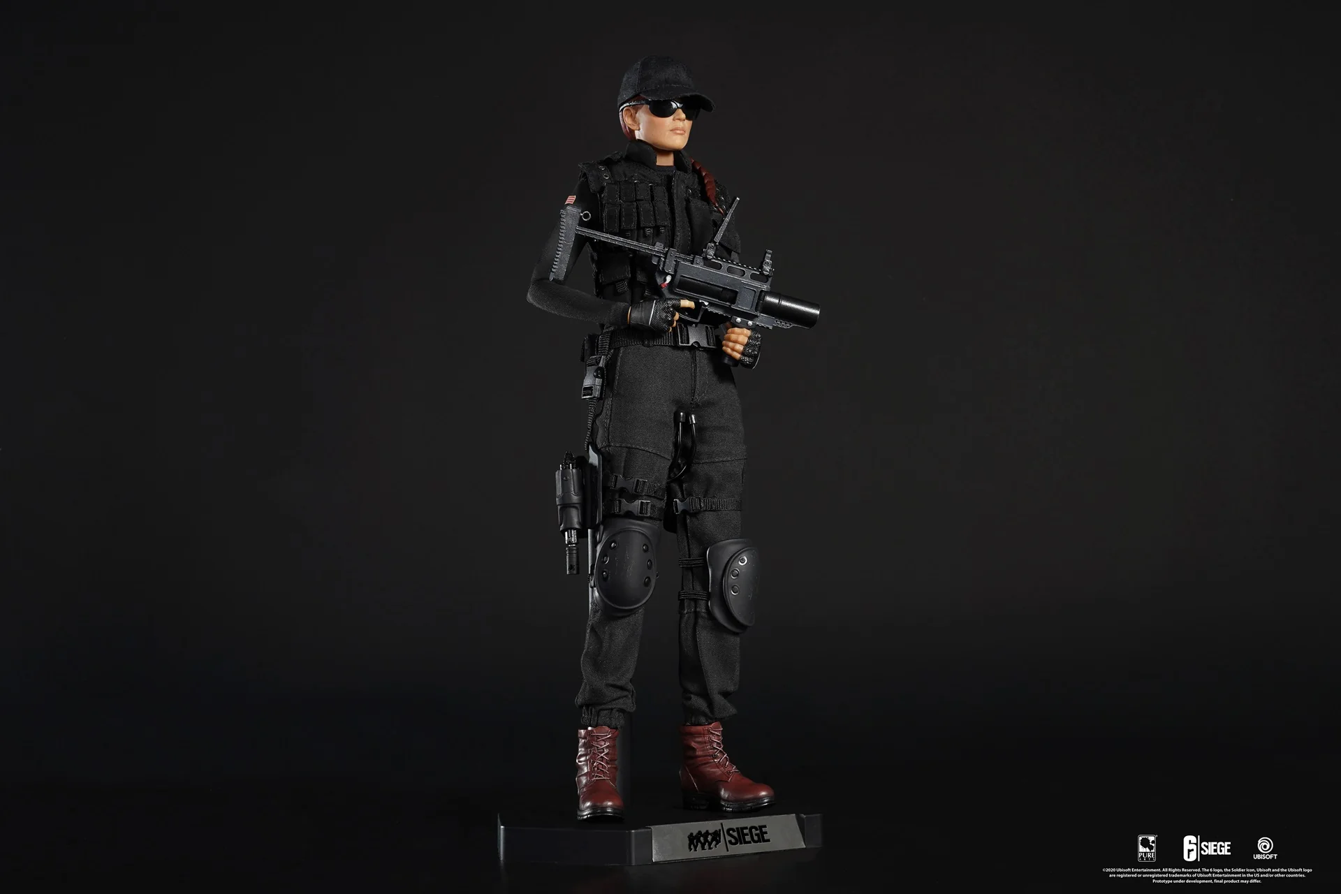 PureArts - 1:6 Articulated Figures - Rainbow Six Siege - Ash Figurine 30cm - flash vidéo