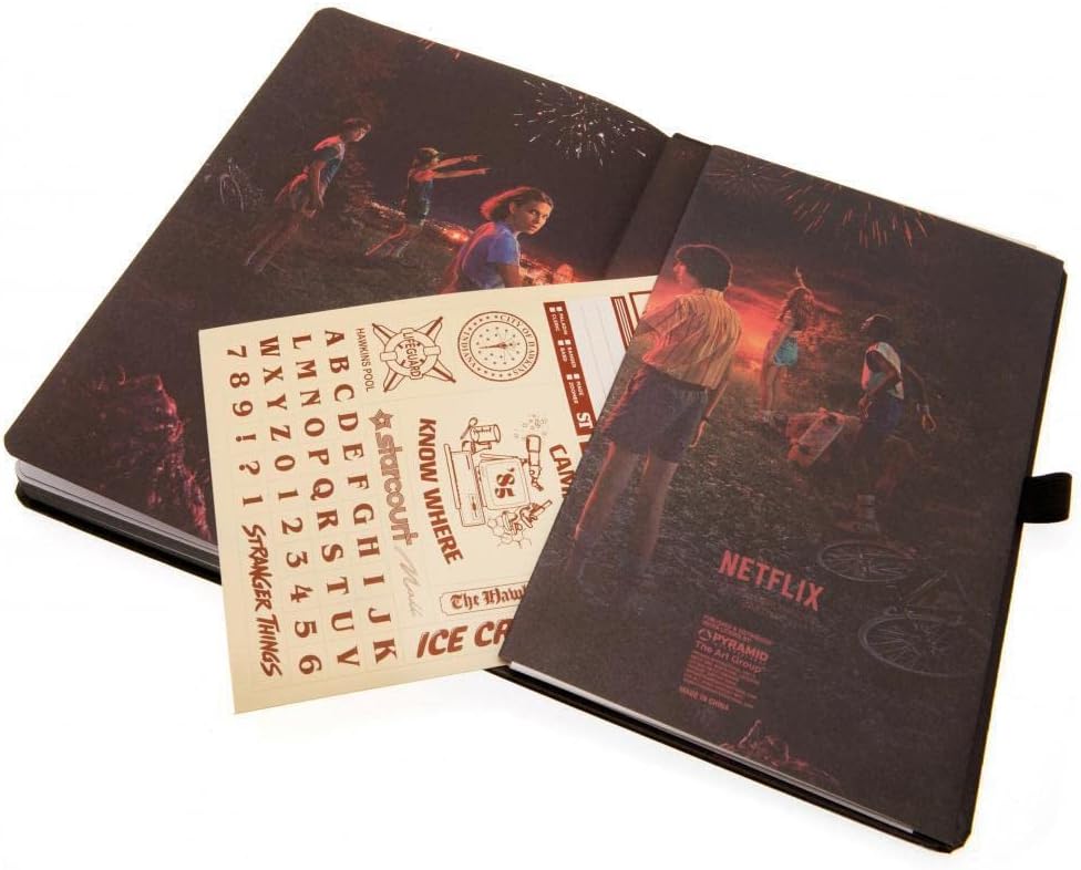 Stranger Things - Saison 3 Cahier Premium A5 - flash vidéo