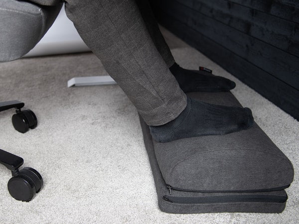 Arozzi - Repose-pieds en tissu souple - Gris Foncé - flash vidéo