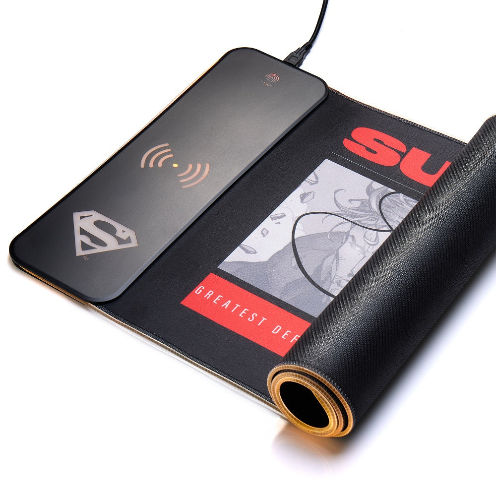 Numskull - DC Comics - Tapis de souris de jeu XXL et chargeur sans fil Superman - flash vidéo