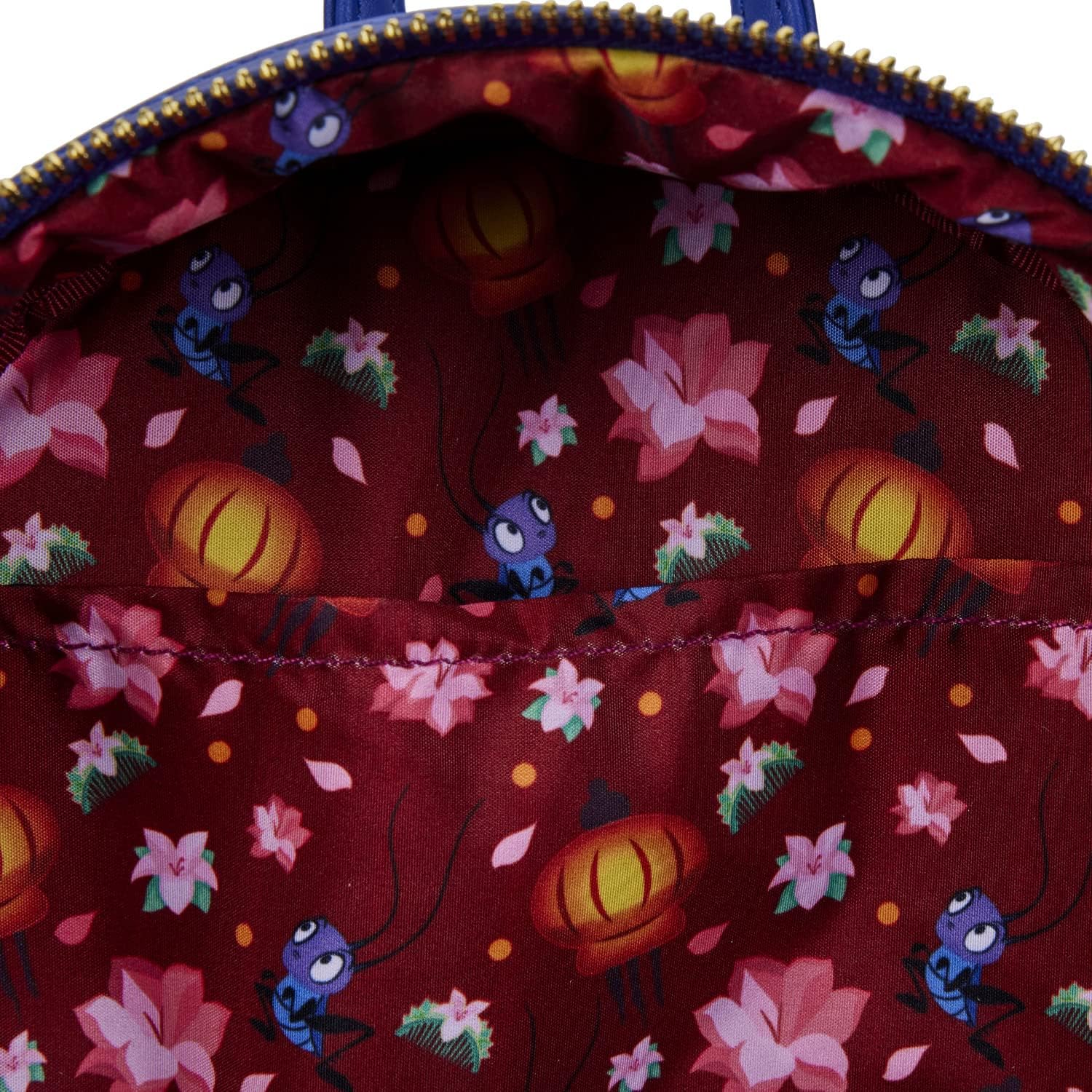 Loungefly: Disney - Mulan - Castle Light Up Cosplay Mini Backpack - flash vidéo