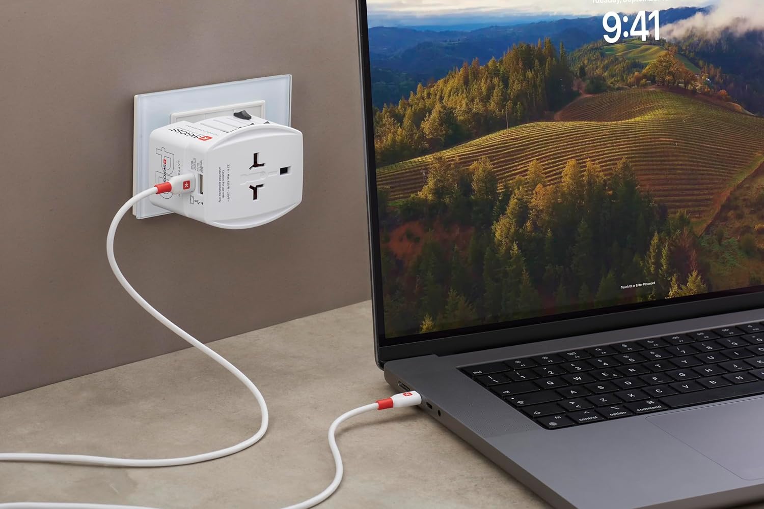 Skross - Adaptateur de voyage MUV PRO 2 pôles + 1 USB charge rapide + 1 Type C 3250 mA Blanc - flash vidéo