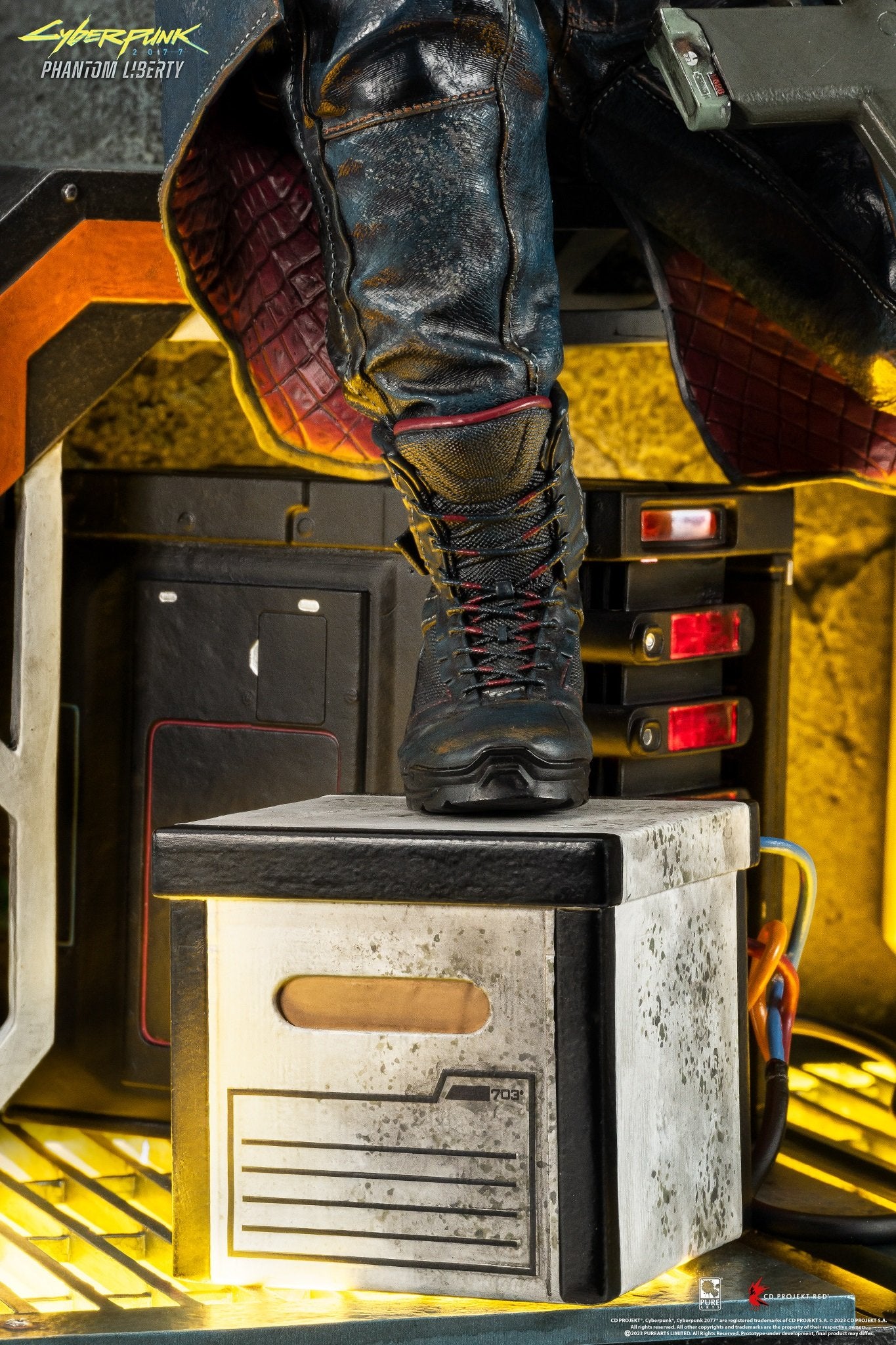 PureArts - 1:4 Scale Statues - Cyberpunk 2077 Phantom Liberty - Solomon Reed Statue 55cm - flash vidéo