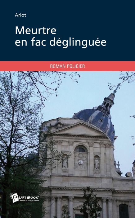 Meurtre en fac déglinguée