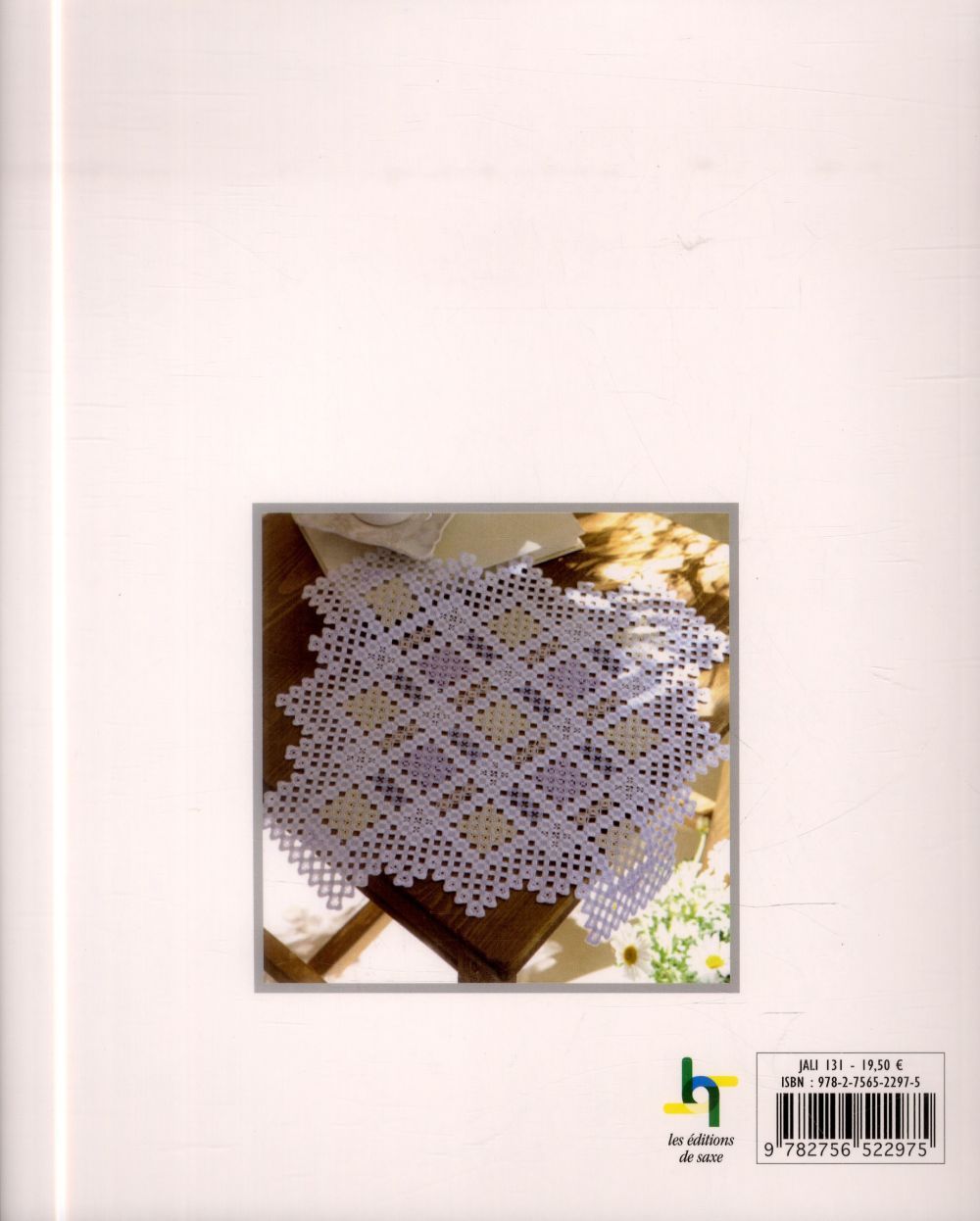 Délicate broderie Hardanger