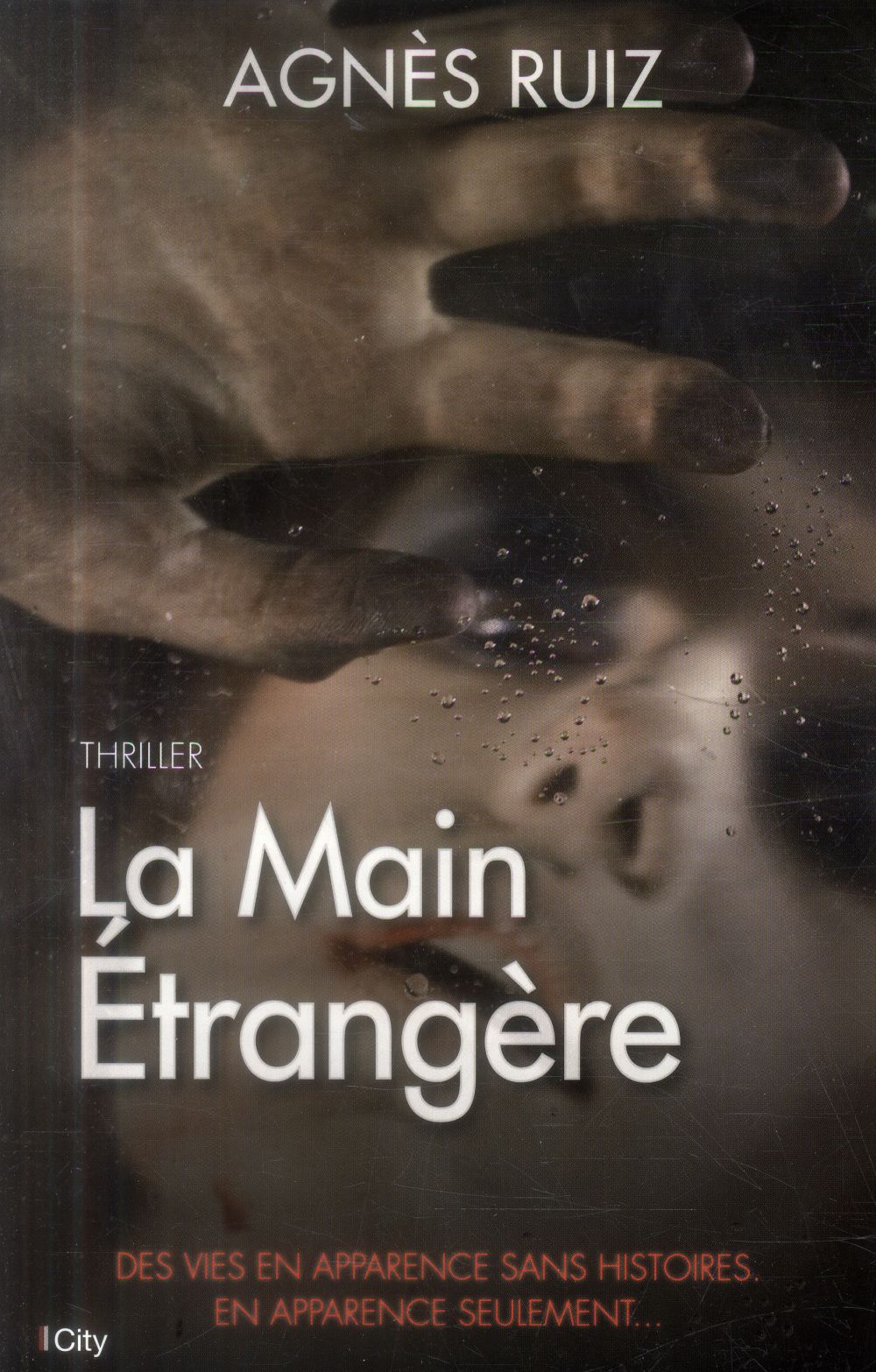 La main étrangère