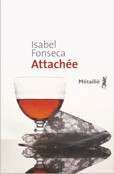 Attachée