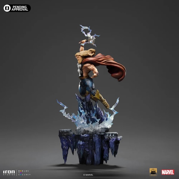 Iron Studios - Deluxe BDS Art Scale 1/10 - Marvel - Thor "Infinity Gauntlet" Statue 44cm - flash vidéo