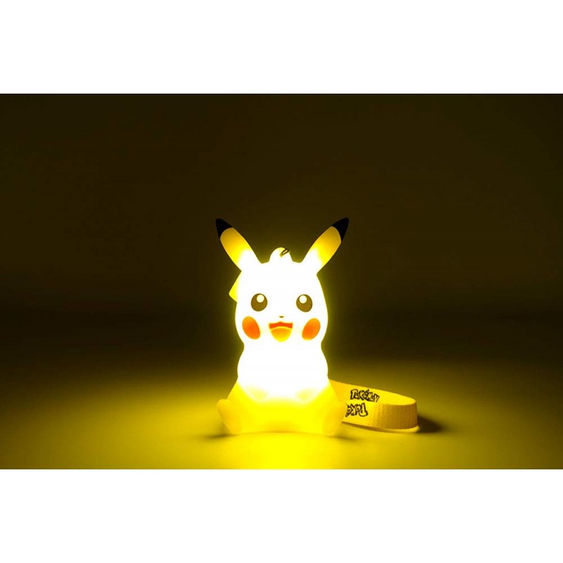 Pokémon - Figurine lumineuse Pikachu avec dragonne