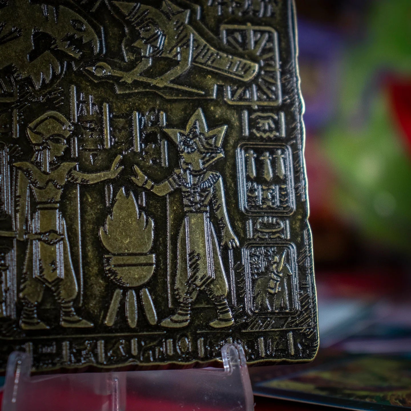 Yu-Gi-Oh! - Réplique en métal de la Tablette des Souvenirs Perdus en édition limitée