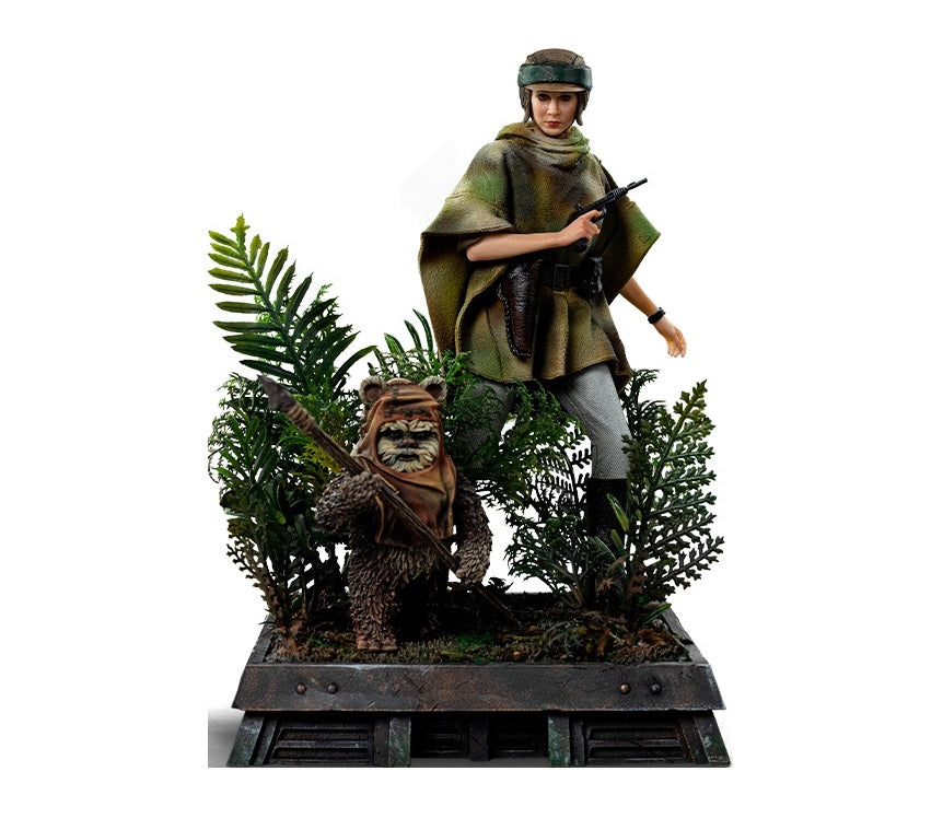 Iron Studios - Art Scale 1/10 - Star Wars : Episode VI - Le Retour du Jedi - Leia et Wicket Statue 20cm