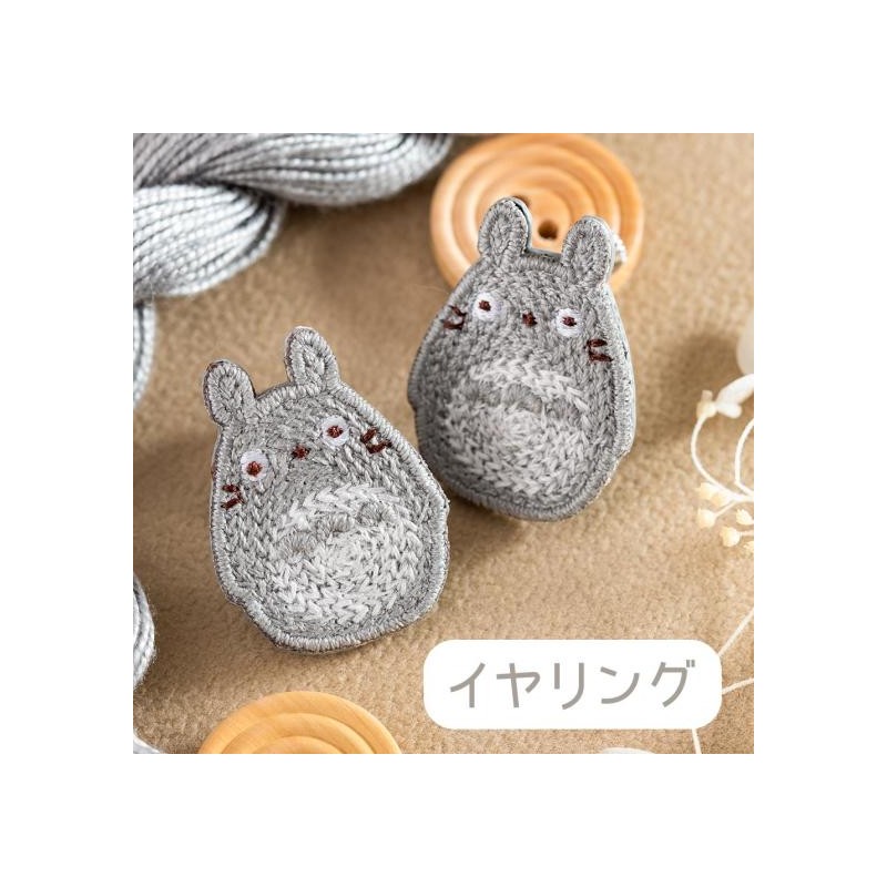 BIJOU BOUCLE D’OREILLES À CLIPS BRODERIE TOTORO GRIS - MON VOISIN TOT