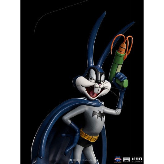 Iron Studios - Arts Scale 1/10 - Space Jam: A New Legacy - Bugs Bunny (Batman Version) Statue 19cm - flash vidéo