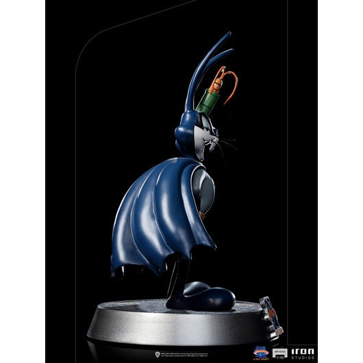 Iron Studios - Arts Scale 1/10 - Space Jam: A New Legacy - Bugs Bunny (Batman Version) Statue 19cm - flash vidéo