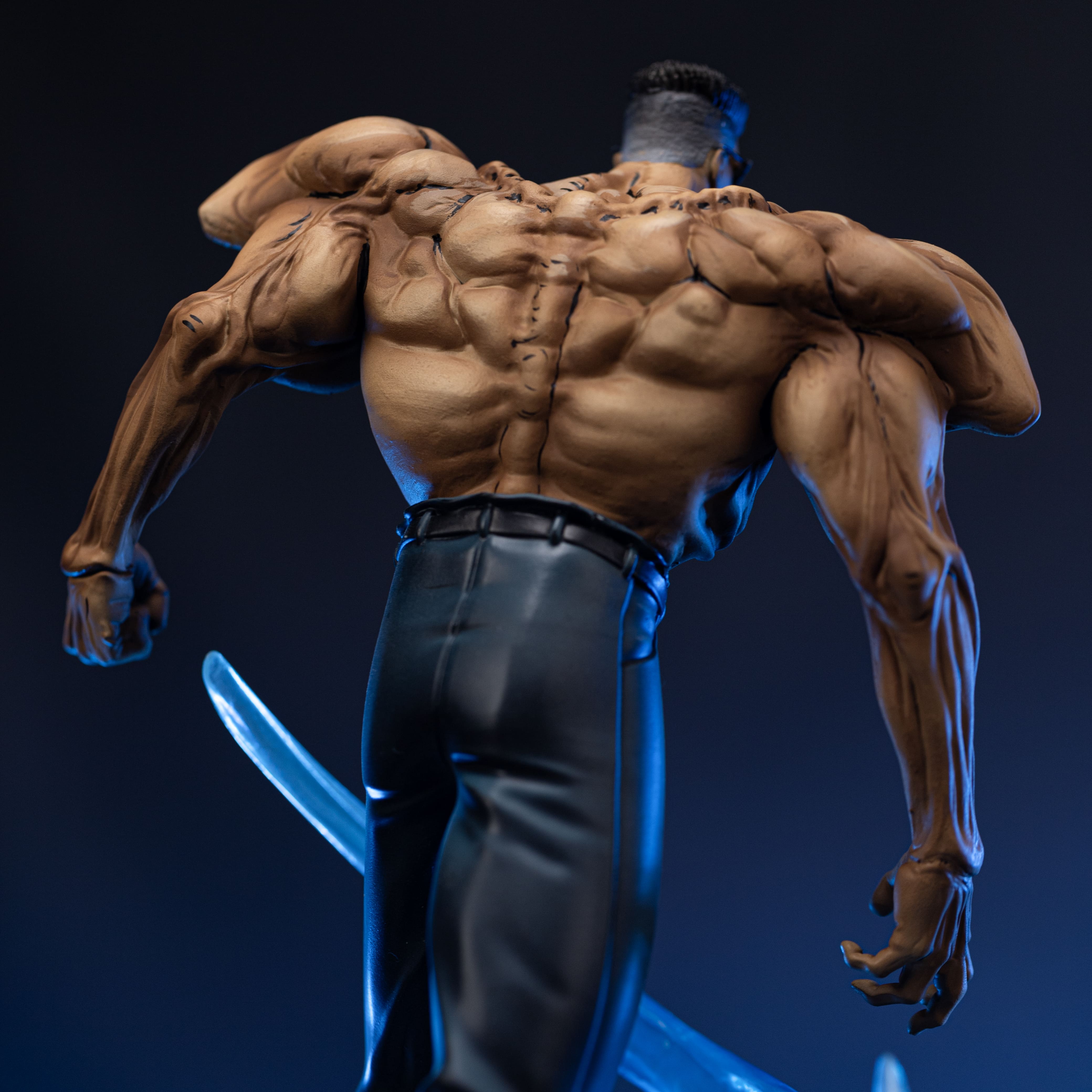 Iron Studios - Art Scale 1/10 - Yu Yu Hakusho - Toguro Statue 24cm - flash vidéo