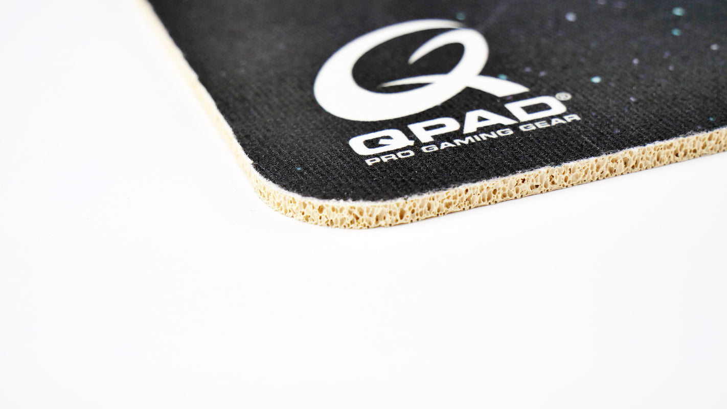 QPAD - CT Collector Astronaut - Tapis de souris Gaming XXL 40.5x28.5cm