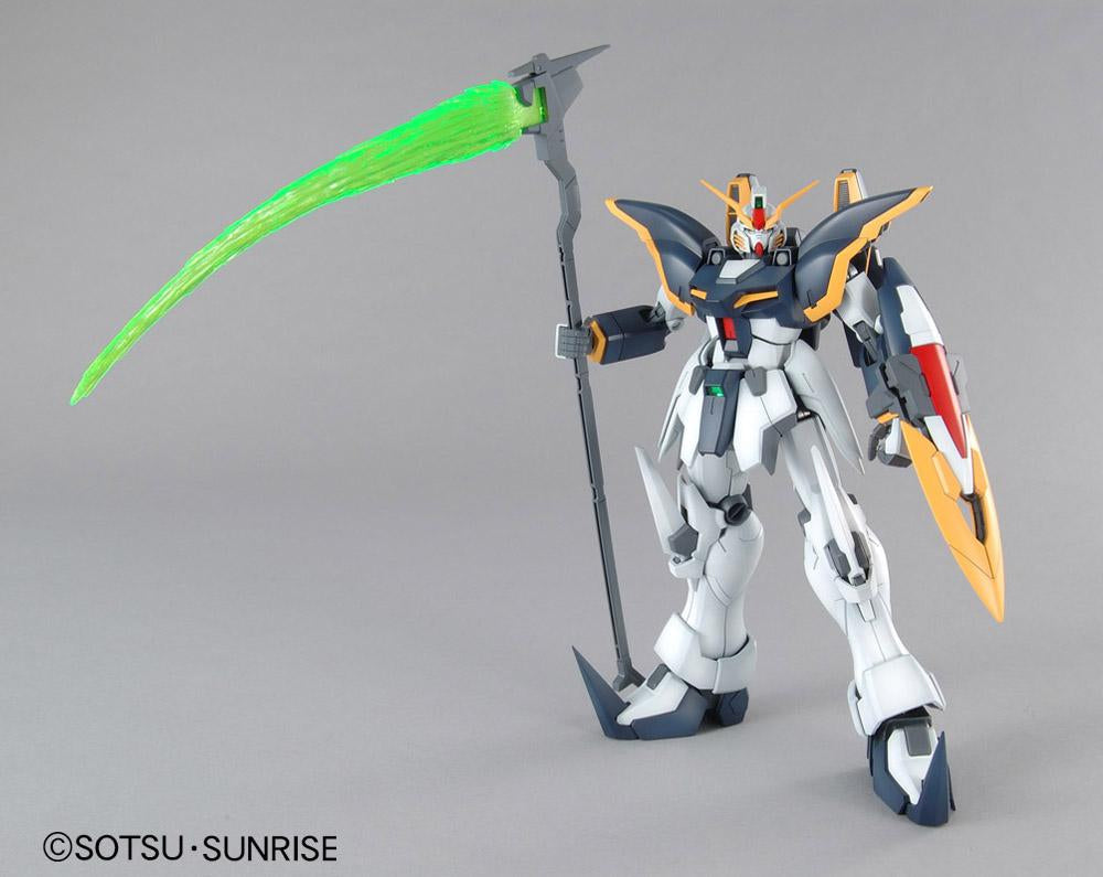 Gunpla - Mobile Suit Gundam - MG 1/100 - XXXG-01D Gundam Deathscythe (EW Ver.) Model Kit - flash vidéo