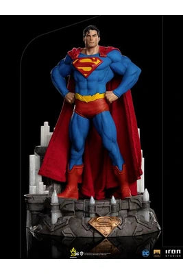 Iron Studios - Deluxe Arts Scale 1/10 - DC Comics - Superman Unleashed Statue 26cm - flash vidéo