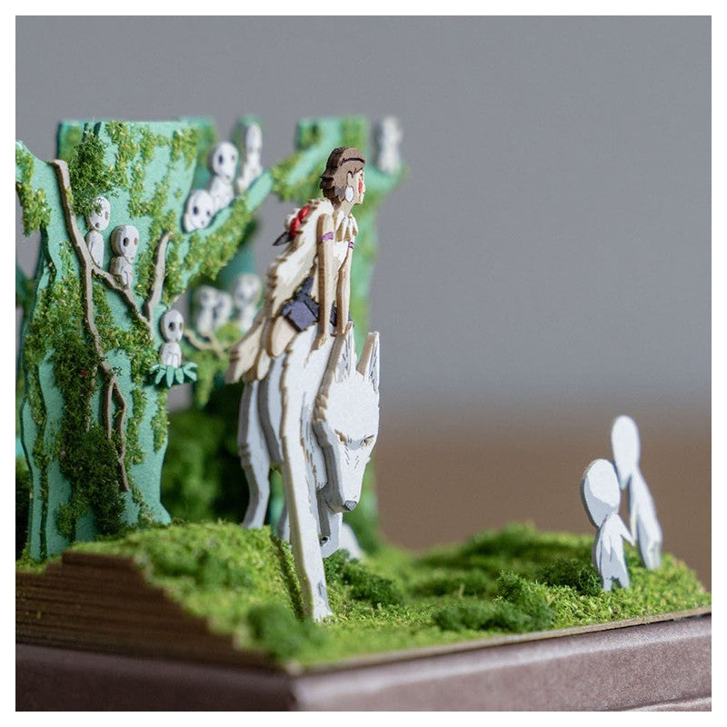 DIORAMA PAPIER SAN, MORO ET KODAMA -PRINCESSE MONONOKÉ