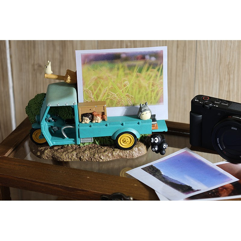 DIORAMA TRIPORTEUR TOTORO ET CALENDRIER - MON VOISIN TOTORO