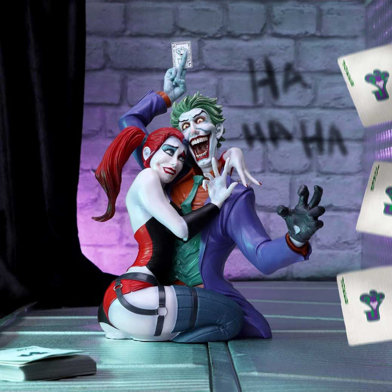 DC Comics - Le Joker et Harley Quinn Buste 37,5cm