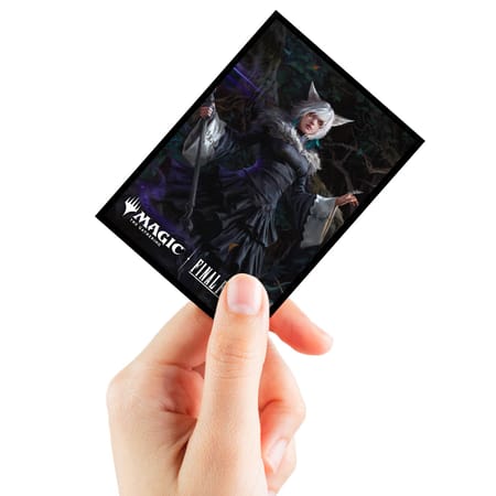 Ultra Pro - Magic: The Gathering - Universes Beyond: Final Fantasy - Sachet de 100 protèges cartes standard Y'shtola, Night's Blessed (63 x 89 mm)
