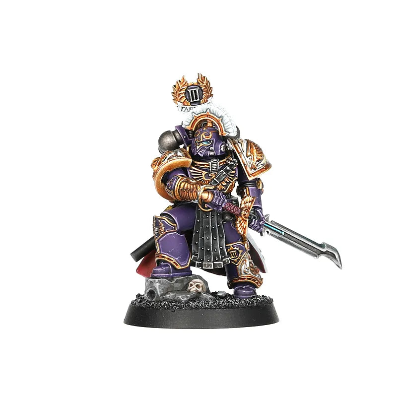 Saul Tarvitz – Capitaine de la 10e Compagnie des Emperor's Children