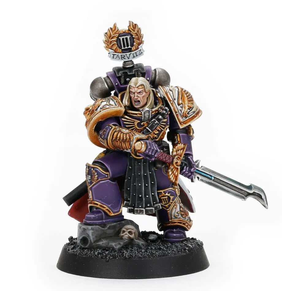 Saul Tarvitz – Capitaine de la 10e Compagnie des Emperor's Children