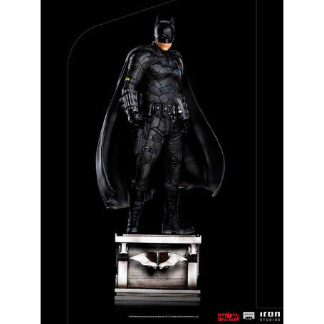 Iron Studios - Arts Scale 1/10 - DC Comics - The Batman (2022) - Batman Statue 26cm - flash vidéo