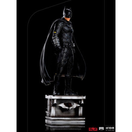 Iron Studios - Arts Scale 1/10 - DC Comics - The Batman (2022) - Batman Statue 26cm - flash vidéo