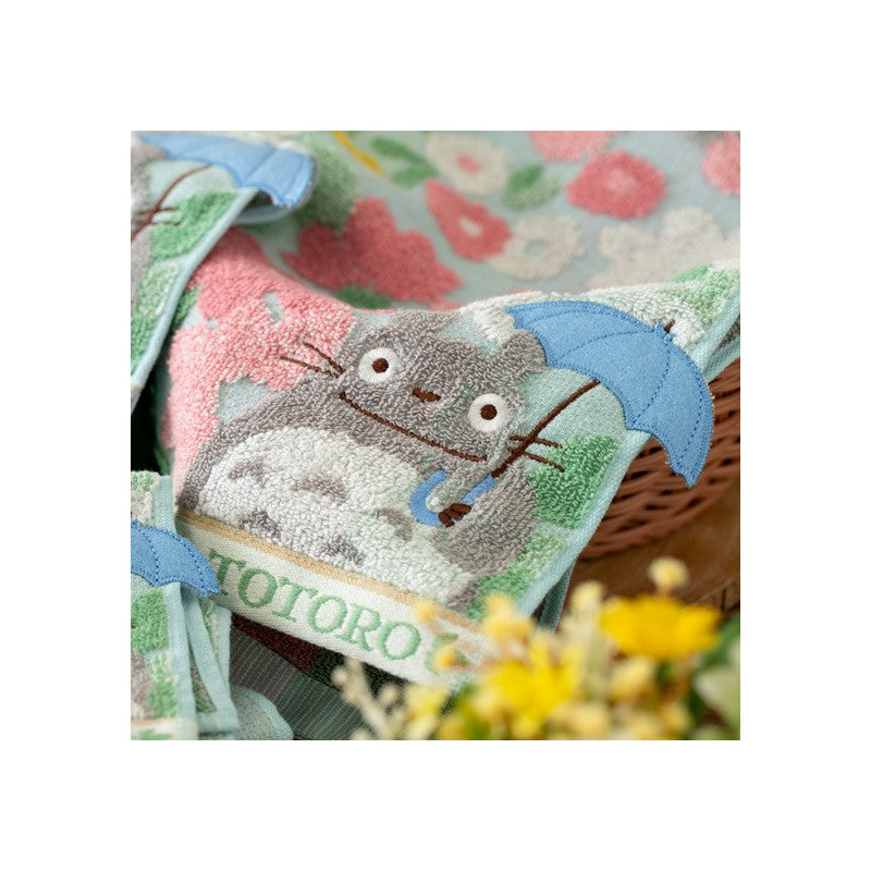MINI SERVIETTE TOTORO CHAMPS DE FLEURS 25X25 CM - MON VOISIN TOTORO
