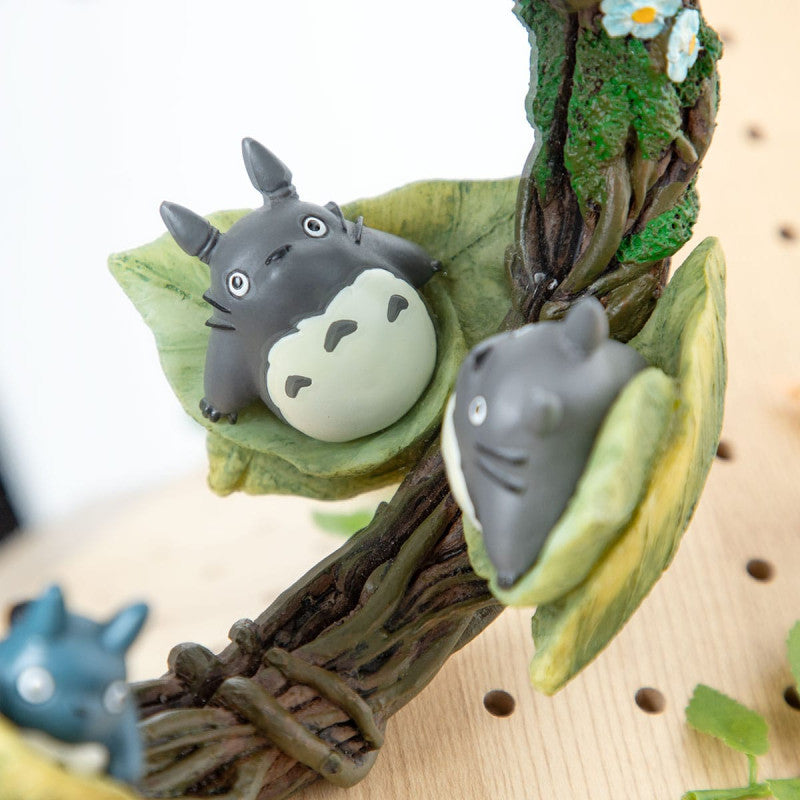 MIROIR TOTORO GUIRLANDE DE FLEURS- MON VOISIN TOTORO