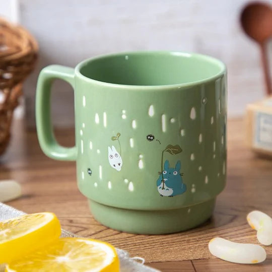 Ghibli - Mon Voisin Totoro - Mug en relief coloré "Totoro tenant un parapluie" - flash vidéo