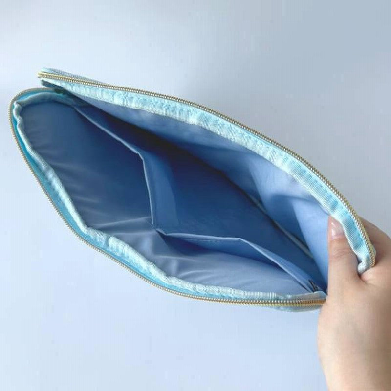 POCHETTE JIJI FLEUR BLUE – KIKI LA PETITE SORCIÈRE