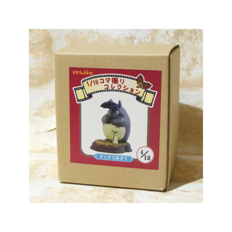 STATUE COLLECTION STOP MOTION TOTORO GRIS DONDOKO POSE 4 - MON VOISIN